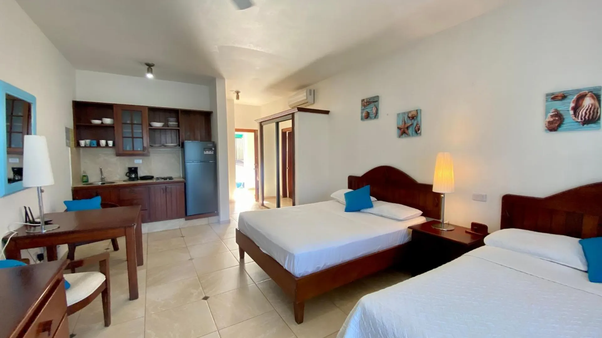 Agualina Kite Hotel Oceanfront Apartments Cabarete República Dominicana